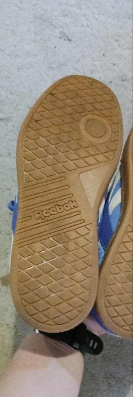 Reebok womens tennis shoes
